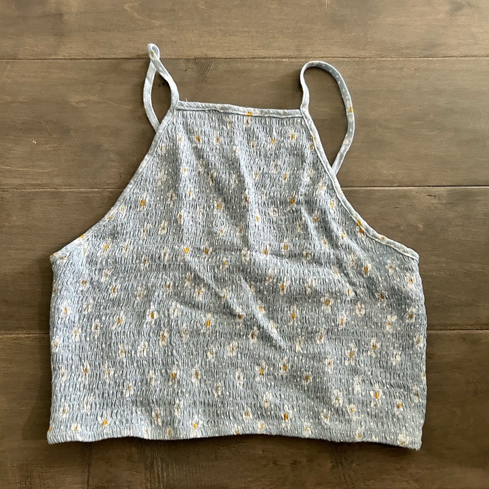LA hearts top